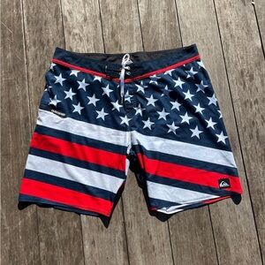 QUIKSILVER Red White Blue Stars Stripes Board Swim Shorts Men’s 40 XXL